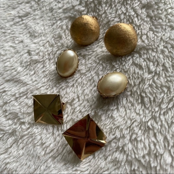 VINTAGE lot clip on earrings 70s to 80s 3 pair - Picture 1 of 6